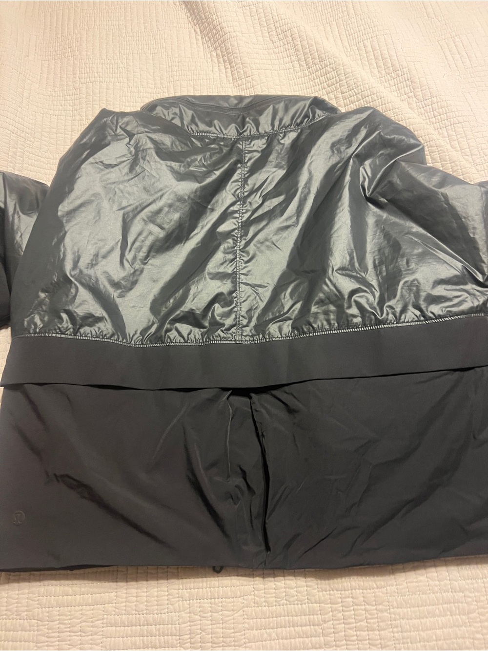 lululemon athletica Black Two-Tone Lightweight Jacket - Picture 5 of 5
